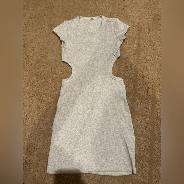 Garage dress - Image 2