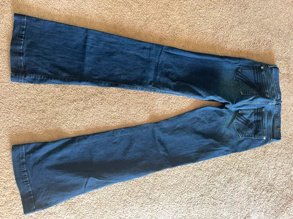 7 For All Mankind Jeans - Image 4