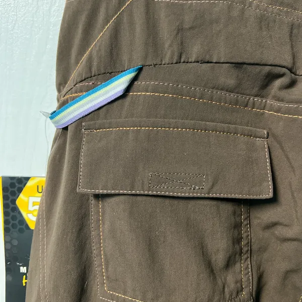 Mountain Hardwear Convertible Corsica Pants Shorts Outdoor hiking brown cargo - Image 6