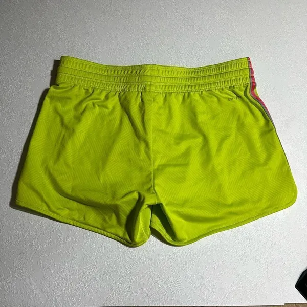 NIKE womens dri fit training running athletic shorts avocado green size xs - Image 2