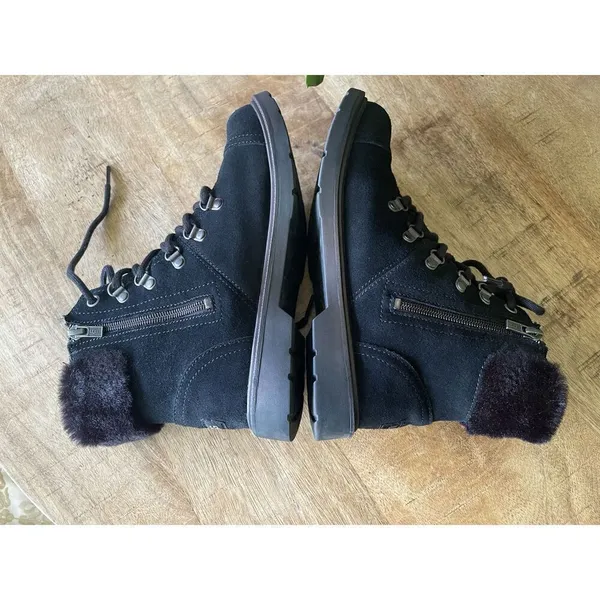 UGG Black Suede Shearling Hiker Boots Women Size 5 US 37 EU Lace Up Zip Winter - Image 5