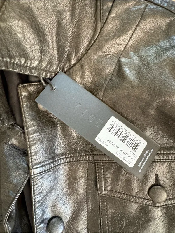Lioness Black Leather Button-Front Bomber Jacket - Image 3