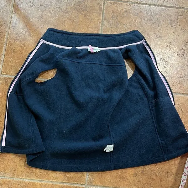 Vineyard Vines fleece vest size XS - Image 5