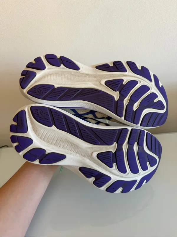 Asics GT-2000 V12 White and Purple Sneakers - Image 6
