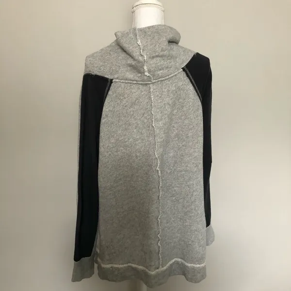 Free People Sweater Cowl Turtleneck Pullover Oversized Mixed Media Raw Grey - Image 6
