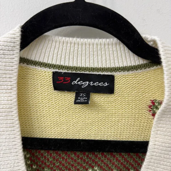 33 Degrees XS Cream Tomato Graphic Chunky Knit Cardigan Cottage Farmer's Market - Image 8