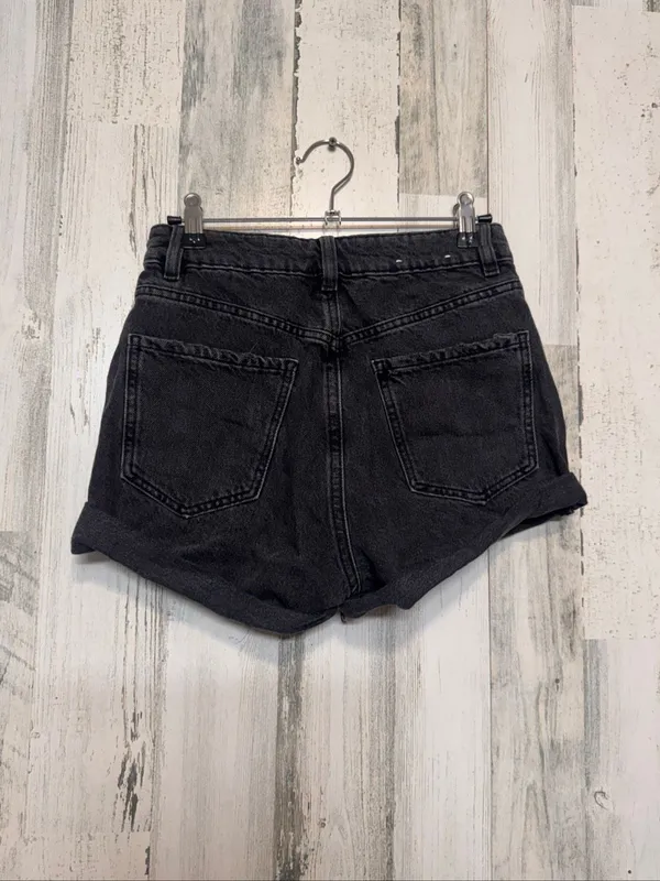 GARAGE Denim High Rise 90s Straight Cuffed Black Shorts Womens Size 01 (25) - Image 2