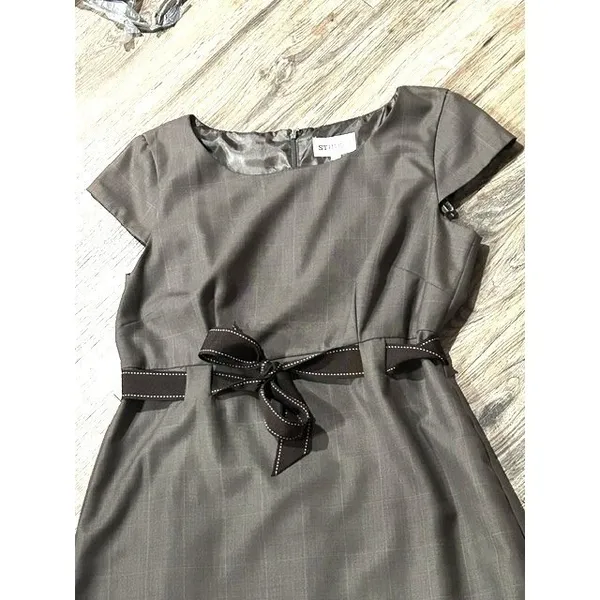 Studio I Gray Plaid Cap‎ Sleeve Sheath Dress with Bow Belt Accent Size 8 - Image 7