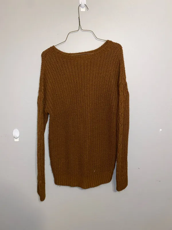 Brown sweater Size L - Image 2