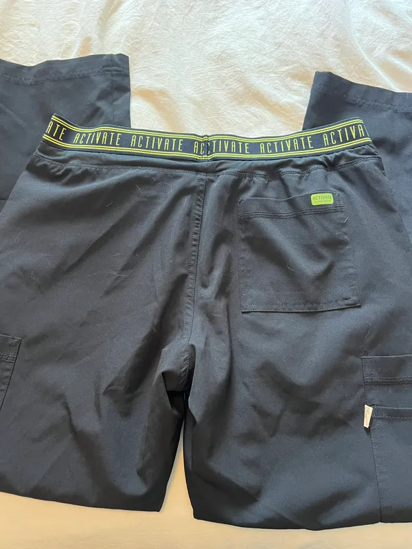 Scrubs Black Size M petite - Image 3