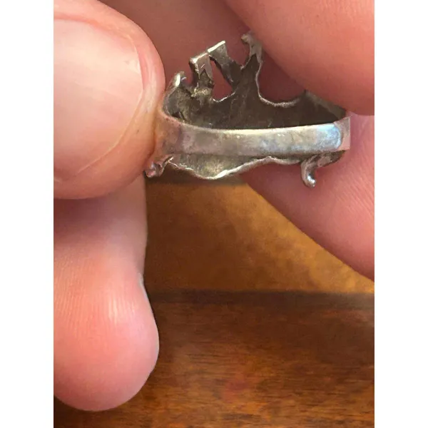 925 Stelring Silver Ring Size 4 Very Cute V22 2.44g Scrap Damaged elephant - Image 6