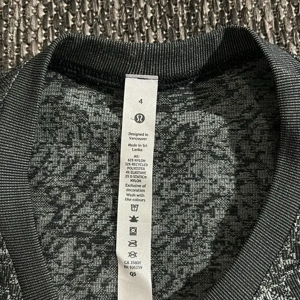 Lululemon Swiftly Breathe Long Sleeve Floral Fauna Black Rhino Grey Size 4 - Image 3