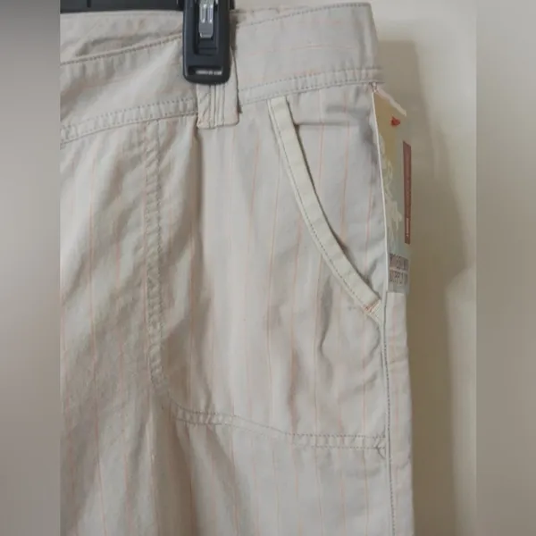Mossimo Supply Co.‎ Beige Bermuda Shorts Size 11 / L - Image 6