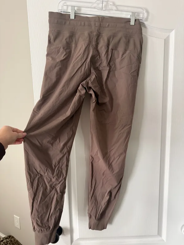Lululemon Dance Studio Joggers Full-Length - Image 3