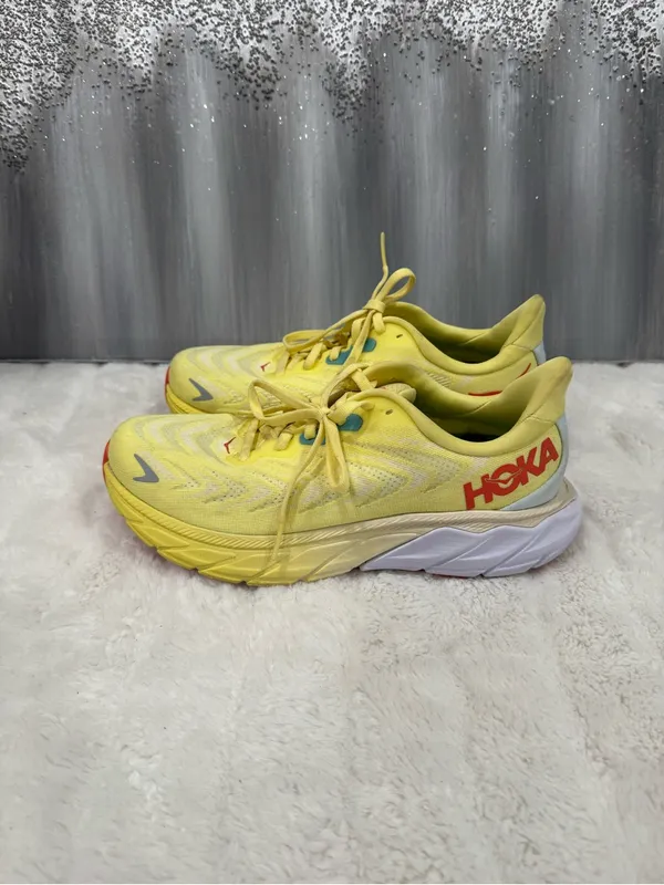 Hoka One One Ariahi 6 Running Shoe Yellow - Image 3