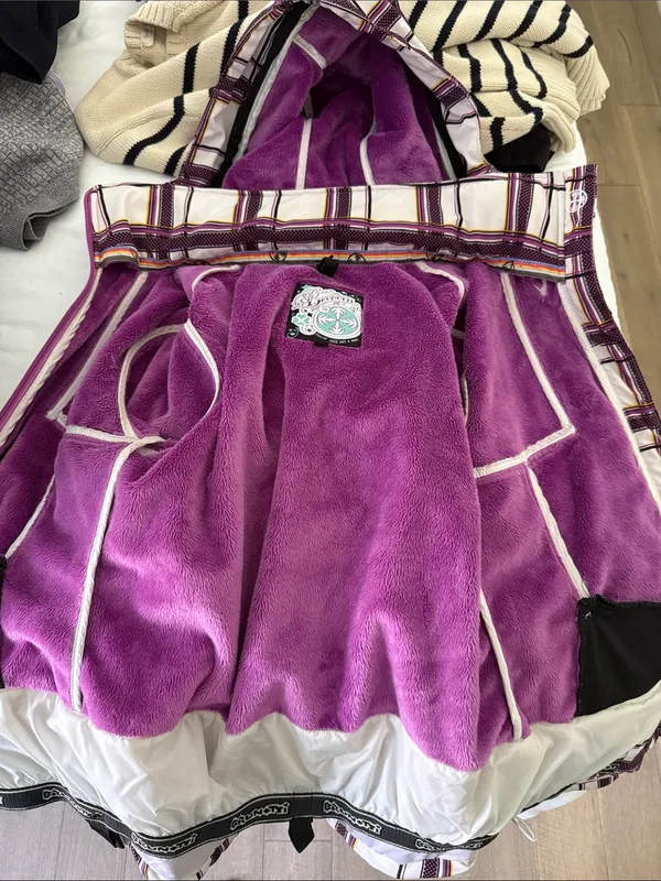 Ski Plaid Hooded Snow Jacket in Purple & White - Image 9