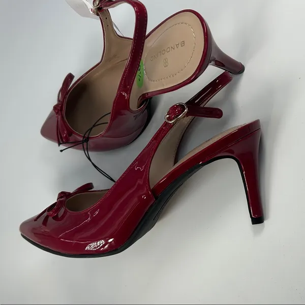 Bandolino Red Patent Slingback Heels - Image 4