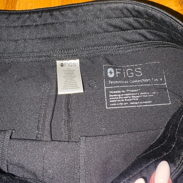 Figs black joggers- xsp - see imperfections! - Image 3