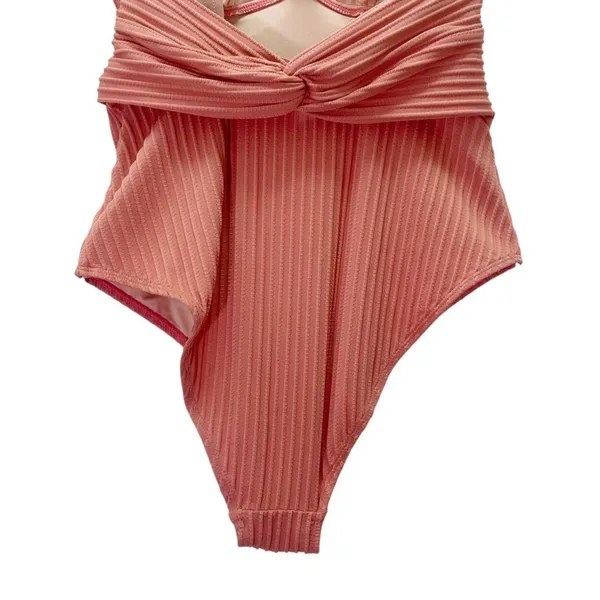NWT Cupshe Textured Plunge One Piece Swimsuit Pink Size M Ribbed Bathing Suit - Image 9