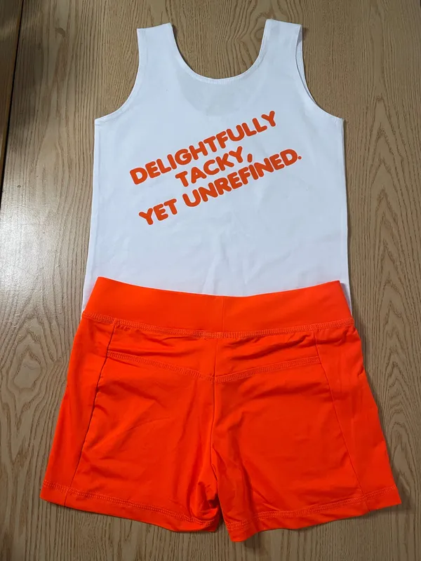 New Hooters girl Uniform tank and shorts Outfit size Small - Image 2
