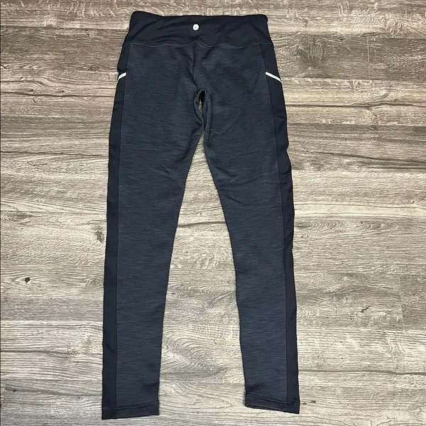 90 Degrees by Reflex Charcoal and Black Leggings - Image 4