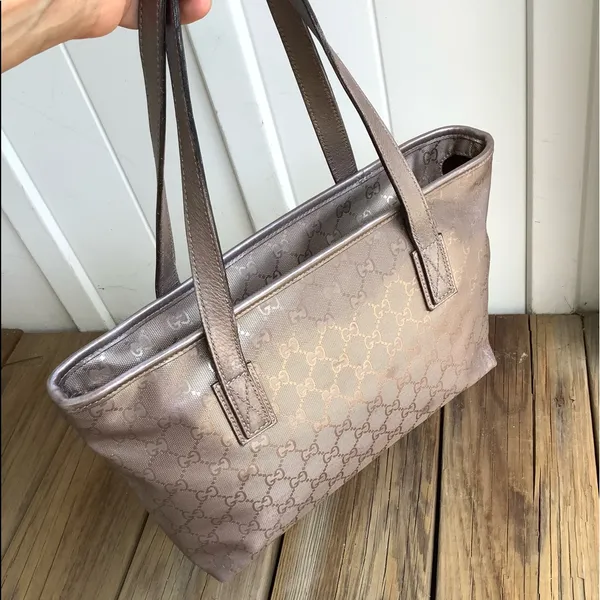 Authentic GUCCI PVC GG monogram tote bag 🌷🌷🌷 - Image 9