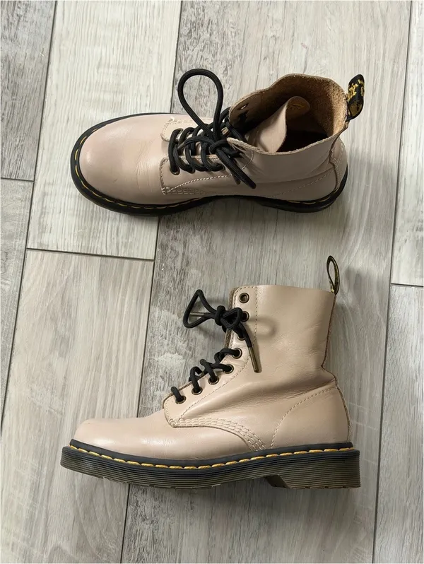 Dr. Martens 1460 Pascal Wanama Leather Grunge Punk Retro Whimsigoth Boots size 6 - Image 3