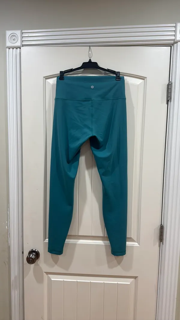 Lululemon Leggings - Image 5