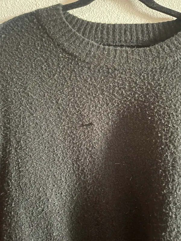 American Eagle Soft Black Knit Sweater Size Medium M Long Sleeve Crew Neck - Image 3