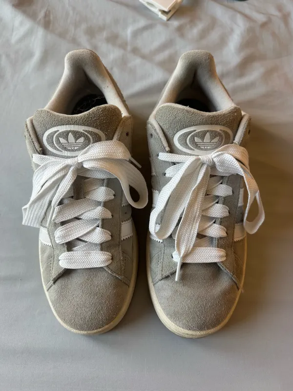 Adidas Shoes Campus - Image 4