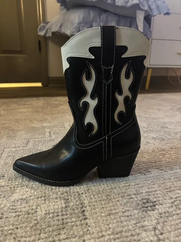 Black And White Short Cowgirl Boots - Image 2