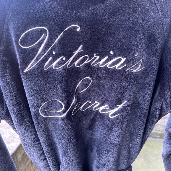 Victoria's Secret Plush Robe - Image 4