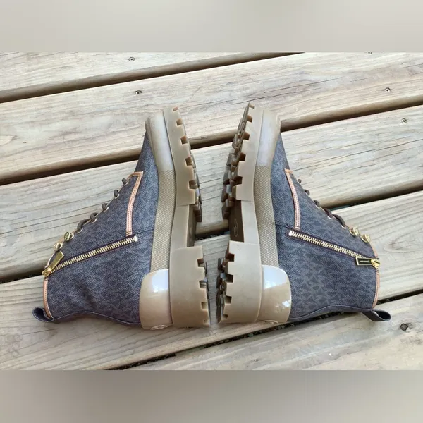 Nice authentic Michael Kors combat booties 🤎🤎🤎 - Image 10