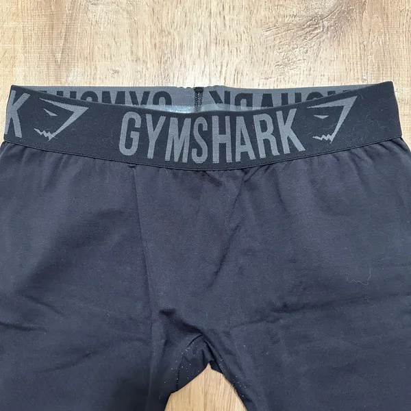 GYMSHARK | Women's Black Seamless Cropped Athleisure Leggings, Size L‎ - Image 4