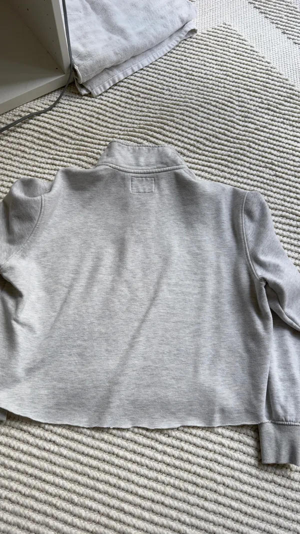 Old Navy a Brooklyn sweatshirt self cropped basic - Image 6