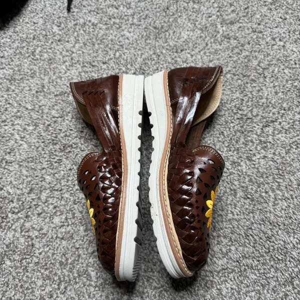 Leather sunflower Slip - Image 2