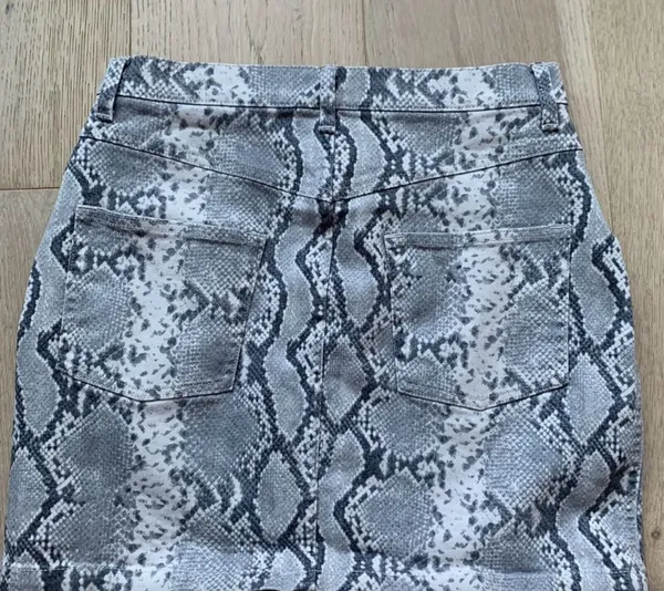 Skirt - Image 2
