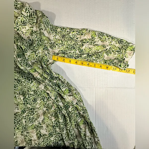 CAbi Faux Wrap Dress Green Tan Hawaiian Tropical Floral Leaf Boho Indie Sz Small - Image 3