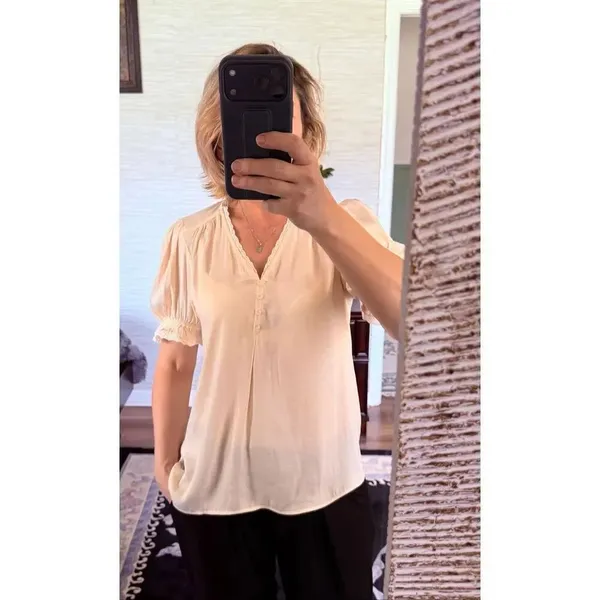 Cupcakes and Cashmere Women Blouse S Cream Short Sleeve V Neck Boho - Image 8