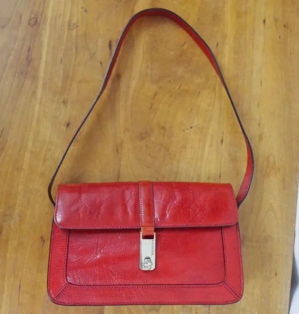 Fossil Leather Retro Turnlock Close Shoulder Bag - Image 2