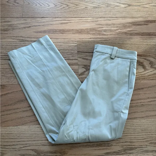 Sunday best khaki pants from Aritzia - Image 5