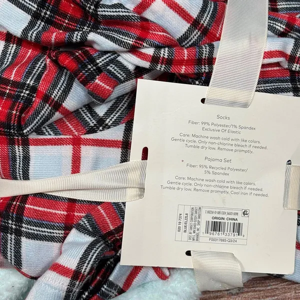 Colsie Pajama & Socks Set Plaid Long-Sleeve Shirt, Shorts, and Socks Medium NWT - Image 4