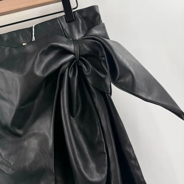 Choosy Skirt SZ Extra Large NWT Black Faux Leather Wrap Midi Bow Tie Waist Vegan - Image 13