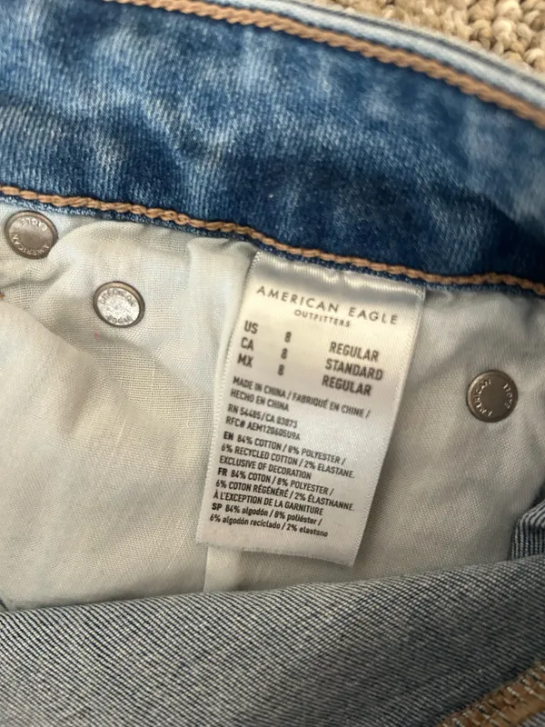 American Eagle Outfitters Flare Jeans - Image 3