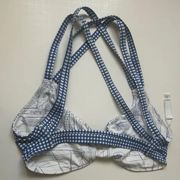 Vineyard Vines Gingham bikini top size S - Image 2