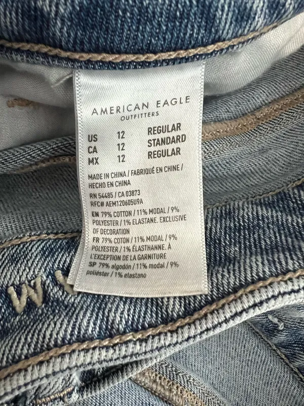 American Eagle Classic Blue Women's Jeans - Image 5