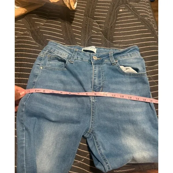 Women’s Wax Jean collection light blue high rise flare jeans size 7/28 - Image 8