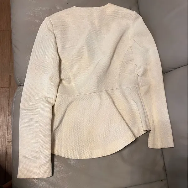 Club Monaco white wool women’s blazer size 2 - Image 11