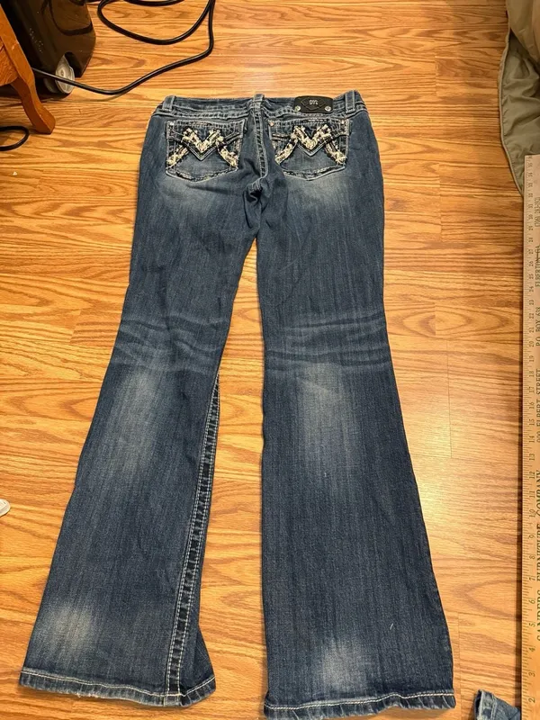 Miss Me Signature Bootcut Embellished Pocket Jeans Size 32 - Image 2