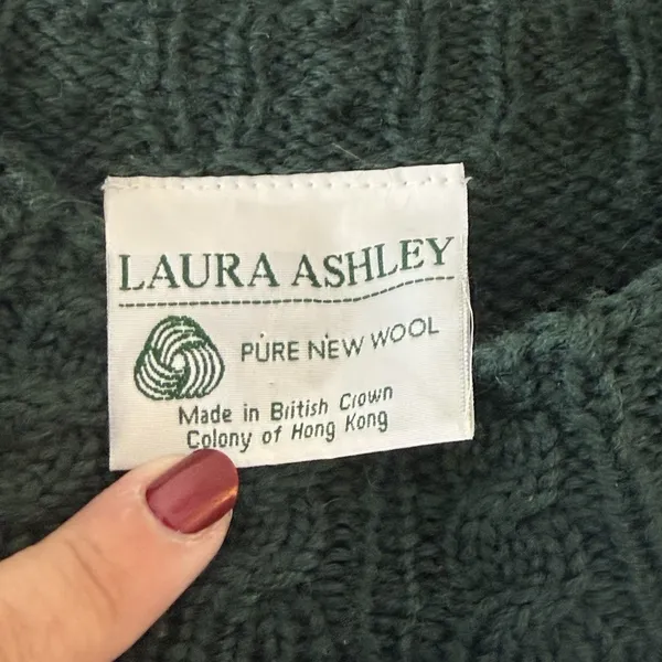 Laura Ashley Vintage Winter Motif 1993 Special Edition Sweater Jumper Size Large - Image 8